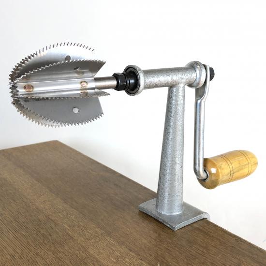Traditional Sri Lankan Coconut Scraper / Grater